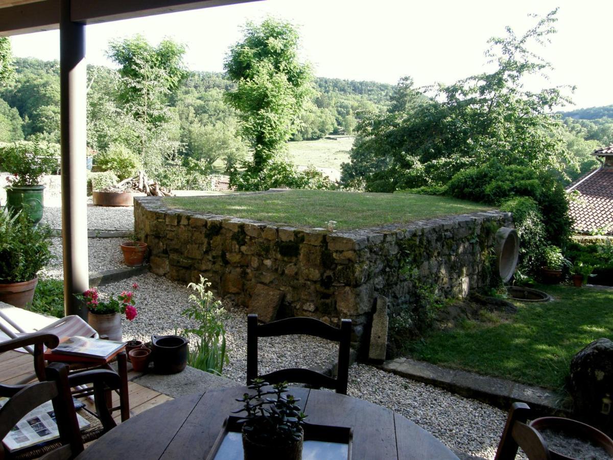 Bed and Breakfast Le Logis De La Colombe Le Puy-en-Velay Exterior foto
